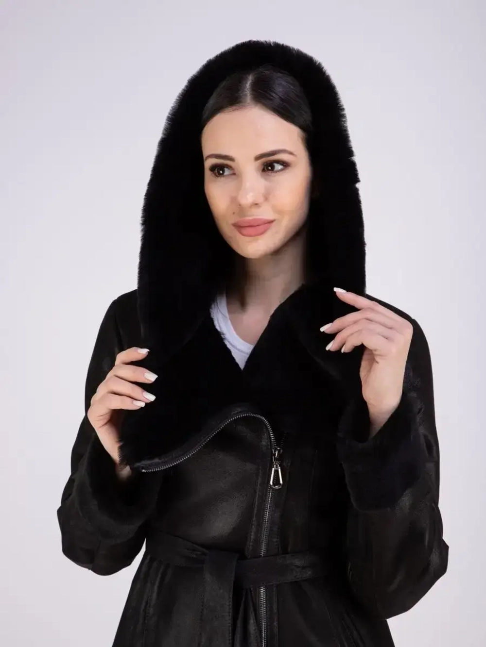 Дубленка женская зима натуральная длинная с капюшоном Турция