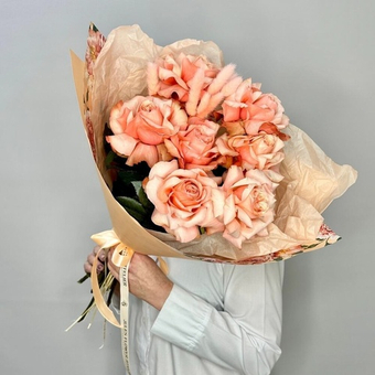 «Персиковое пюре» букет из французских роз