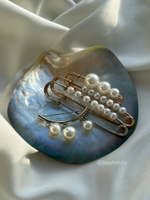 Брошь серебристая  "Булавка" подвижный жемчуг 7 см