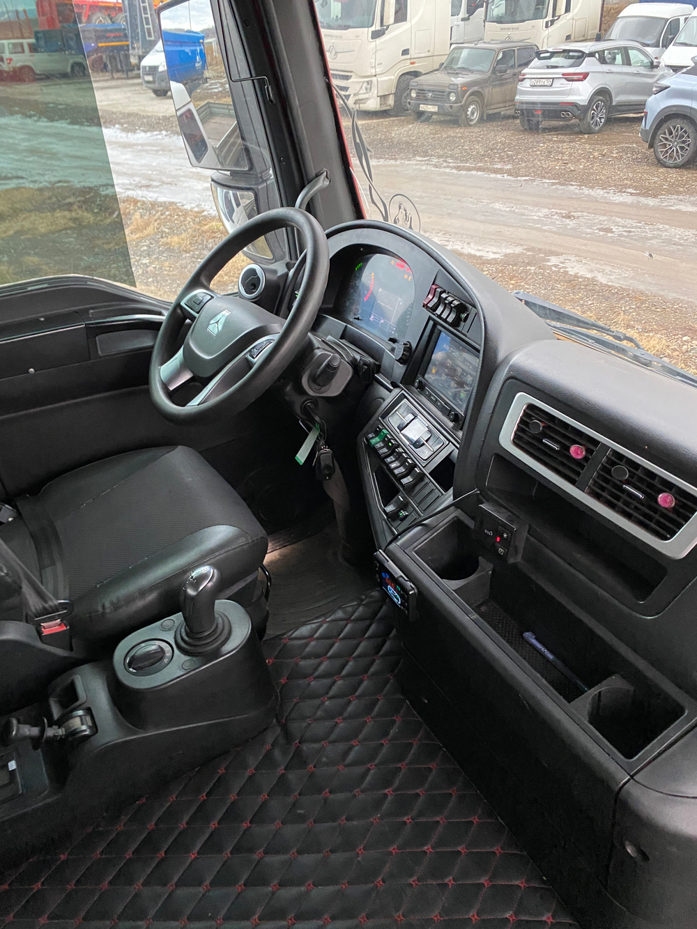 SITRAK C7H 8x4 Самосвал ZZ3316V306ME (Дизельный, 12,4 л, 480 л.с., МТ)