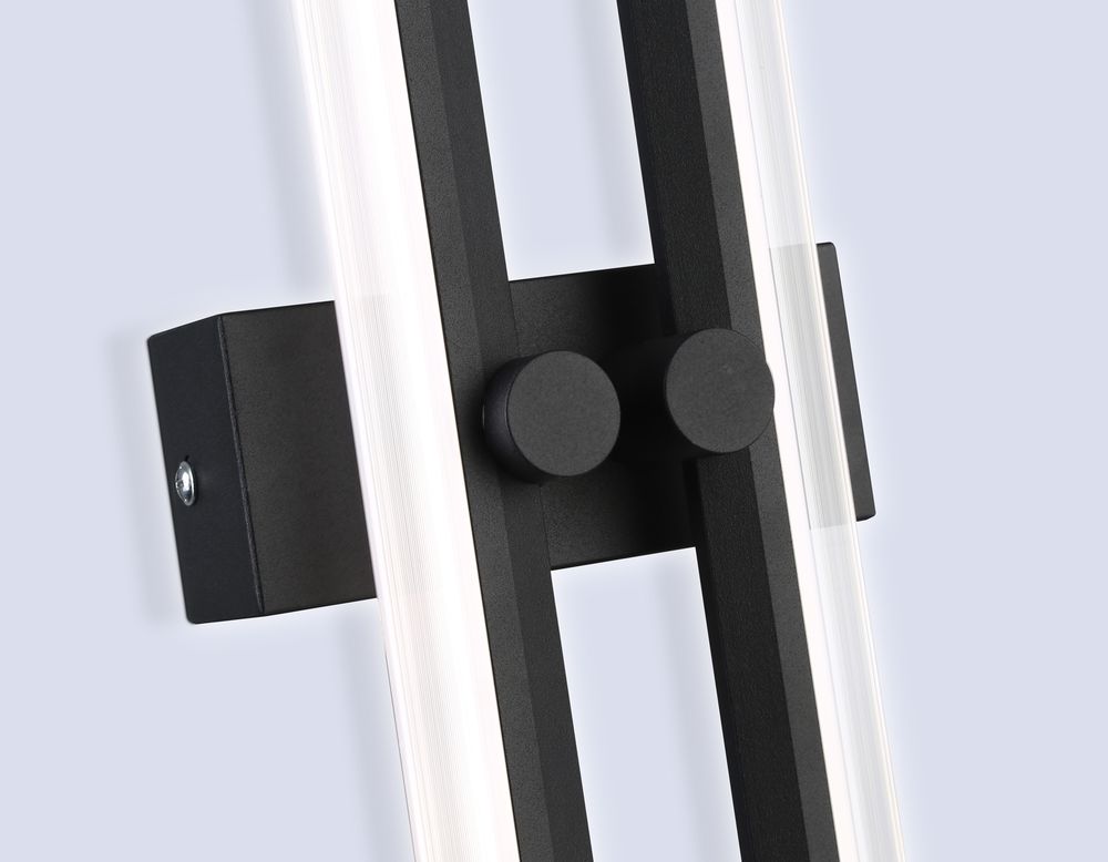 Ambrella Настенный светодиодный светильник LineTech FL6152