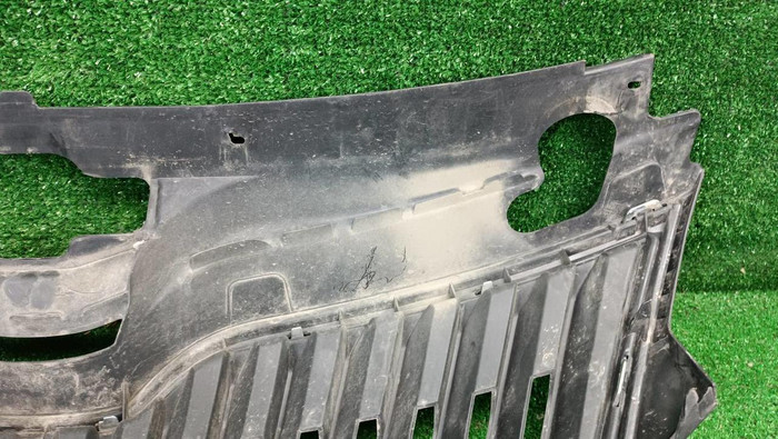 Решетка радиатора Skoda Rapid 1 (2012-2020)