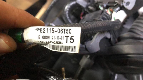 Проводка моторного отсека Toyota Camry xv70 (2020-н.в.)