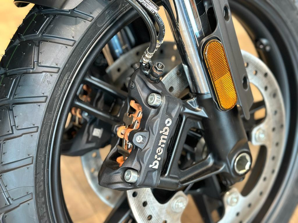 Harley-Davidson Pan America 1250 Special Gauntlet Gray Metallic