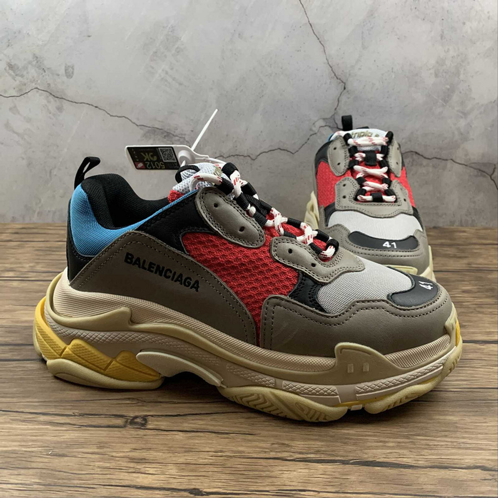 New balenciaga triple s best sale