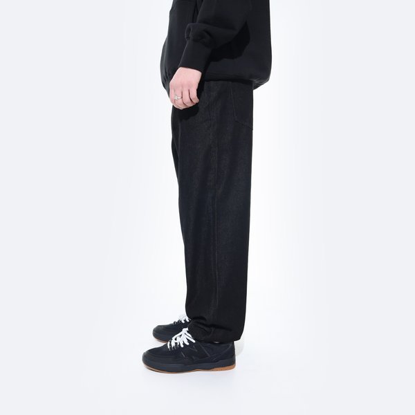 Джинсы Magamaev Bigger M jeans (ultra black) артикул: - купить в магазине Дайс