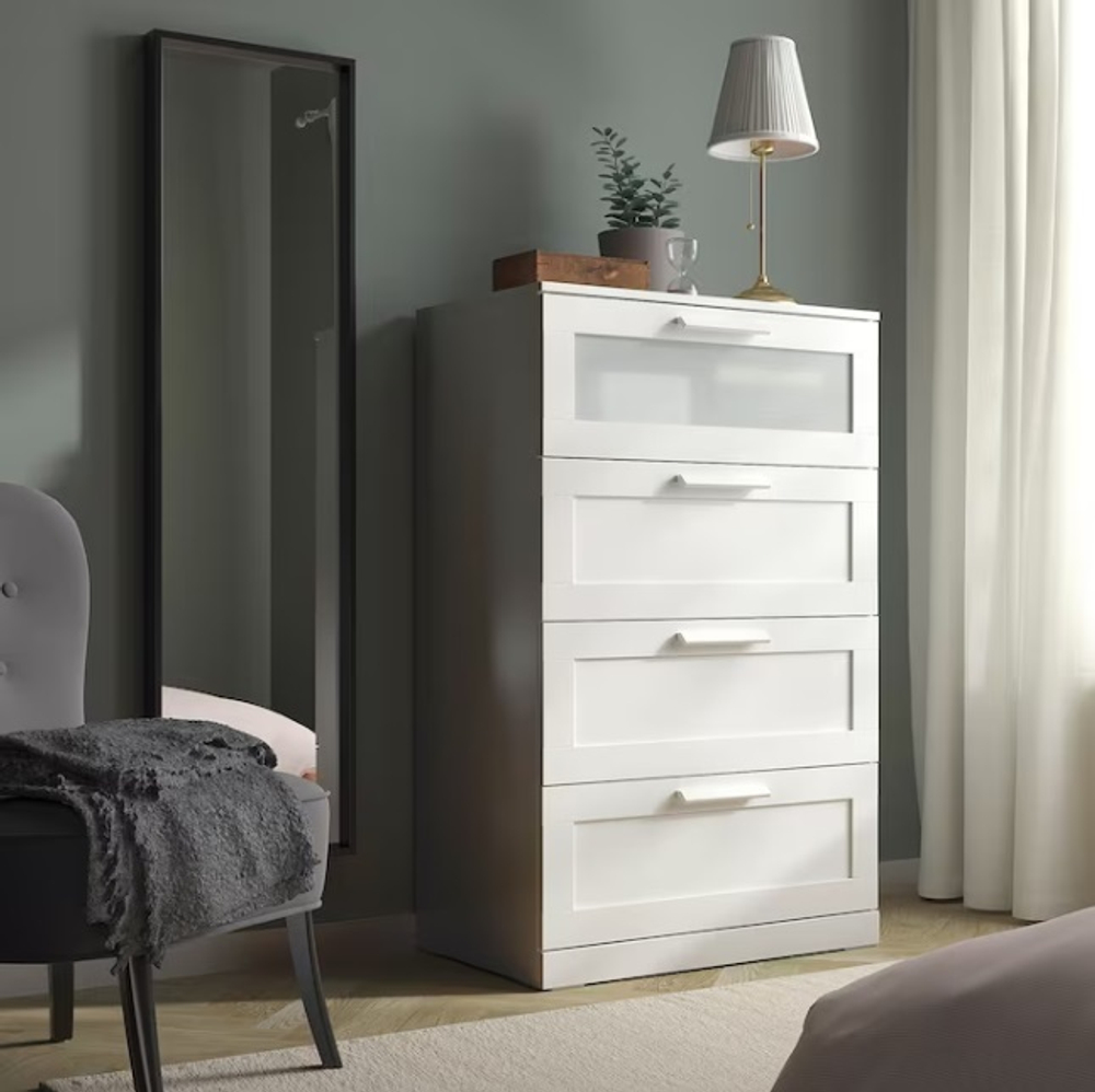 Комод с 4 ящиками Ikea Brimnes матовое стекло, белый