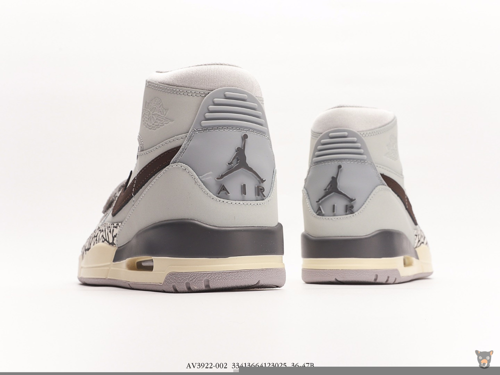 Кроссовки Nike Air Jordan Legacy 312