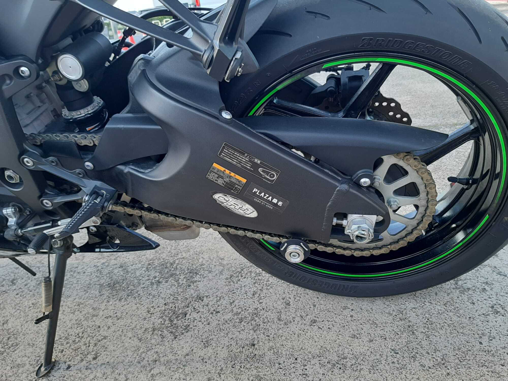 Kawasaki ZX-6RA 043077