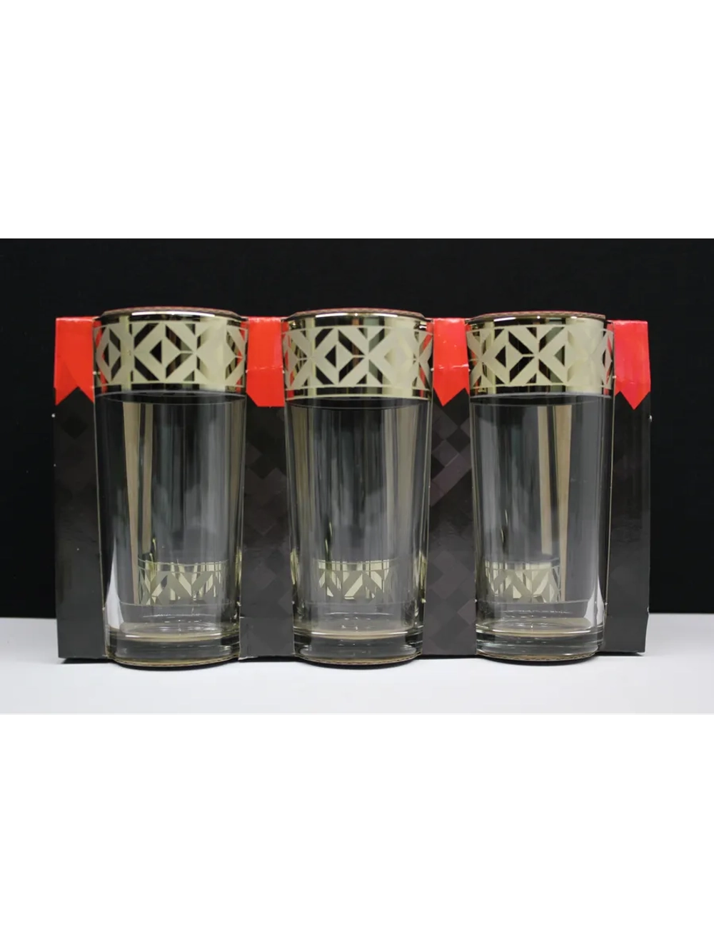 Стакан для напитков сока и воды высокие