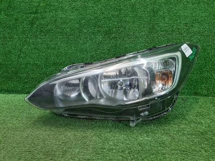 Битая Фара левая Subaru Impreza 5 (2016-2019) галоген