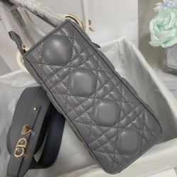 Christian Dior Lady Dior 20 cm