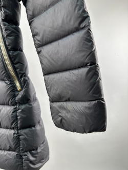 Пуховое пальто Moncler