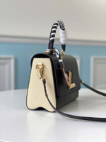 Louis Vuitton Twist MM