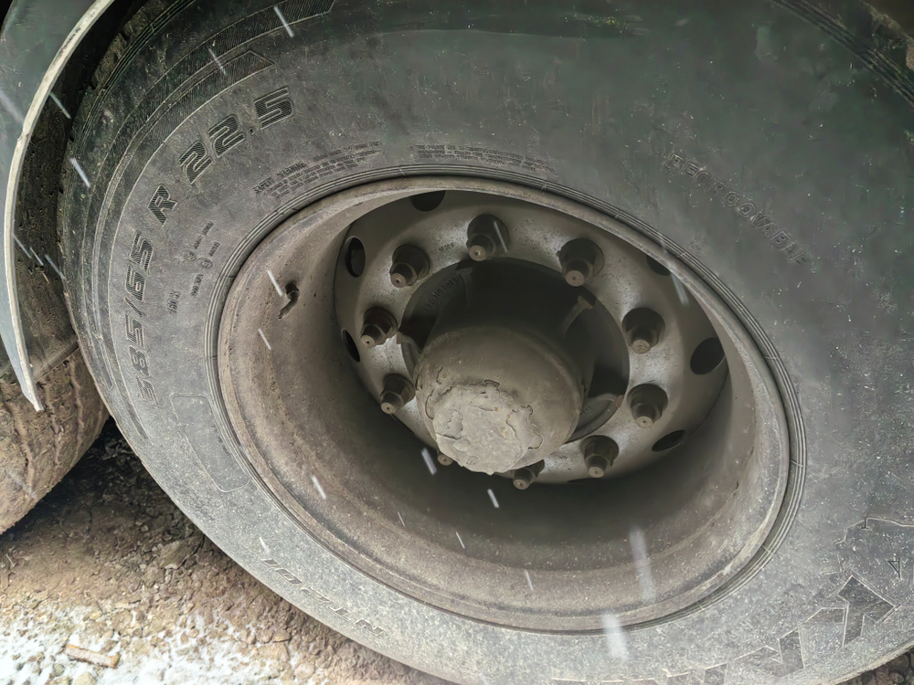 Тонар 97882 Полуприцеп шторный 97882