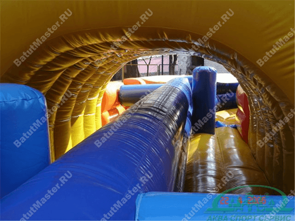 Коммерческий надувной батут "В погоне за сыром"