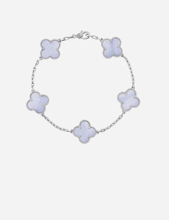 Van Cleef & Arpels Chalcedony Vintage Alhambra, 5 motifs