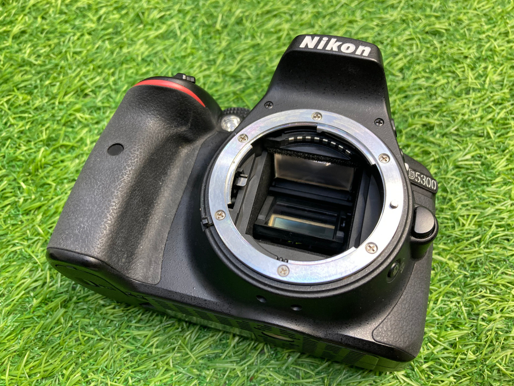 Nikon D5300 + 18-55mm 15700 кадров Покупка/Продажа
