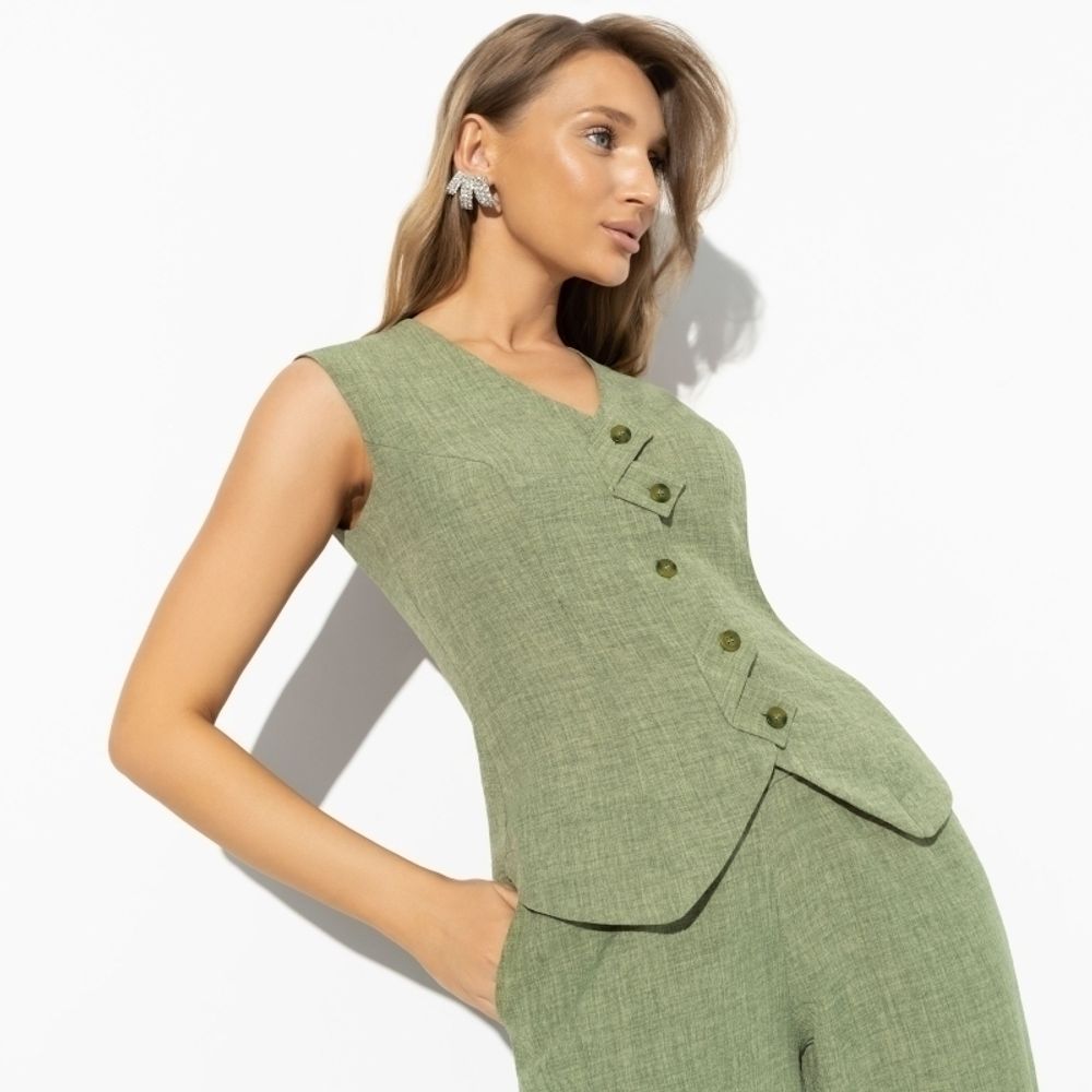 Жилет Стильная львица (green) Charutti (Акция)