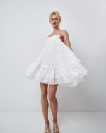 Сарафан из хлопкового шитья белый