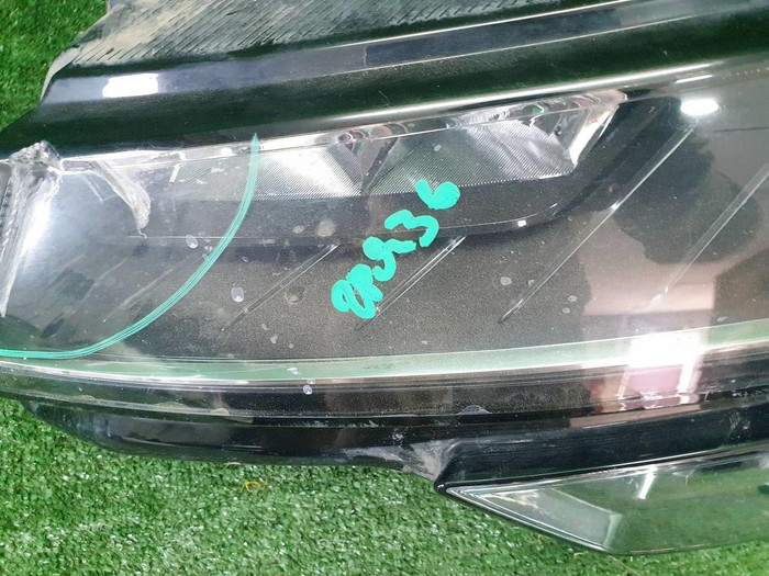 Фара левая Skoda Karoq (2017-2021) LED