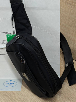 Сумка поясная Prada