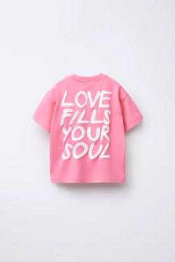 ZARA ФУТБОЛКА С РЕЛЬЕФНОЙ НАДПИСЬЮ, ТЕМНО-РОЗОВЫЙ