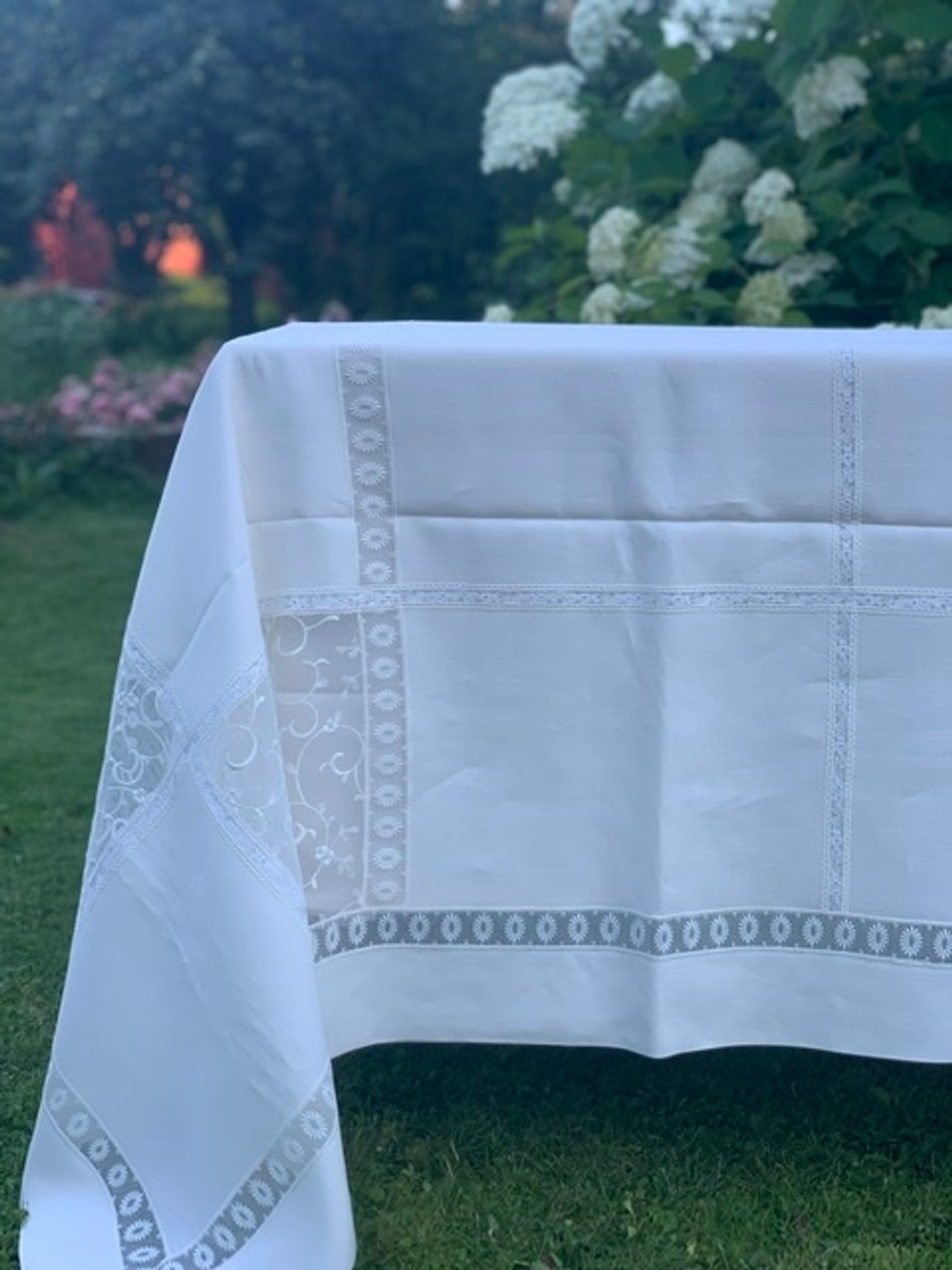 Скатерть 180x300 и 12 салфеток Palombella PM Elite молочные