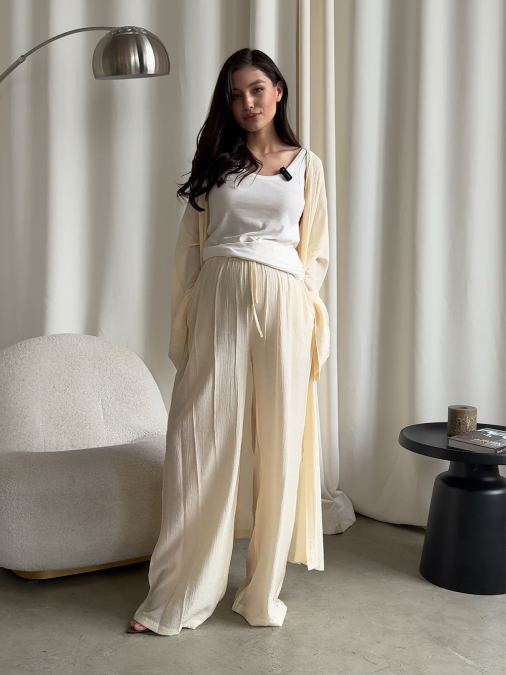 Комплект вискозный, широкие брюки и длинная накидка