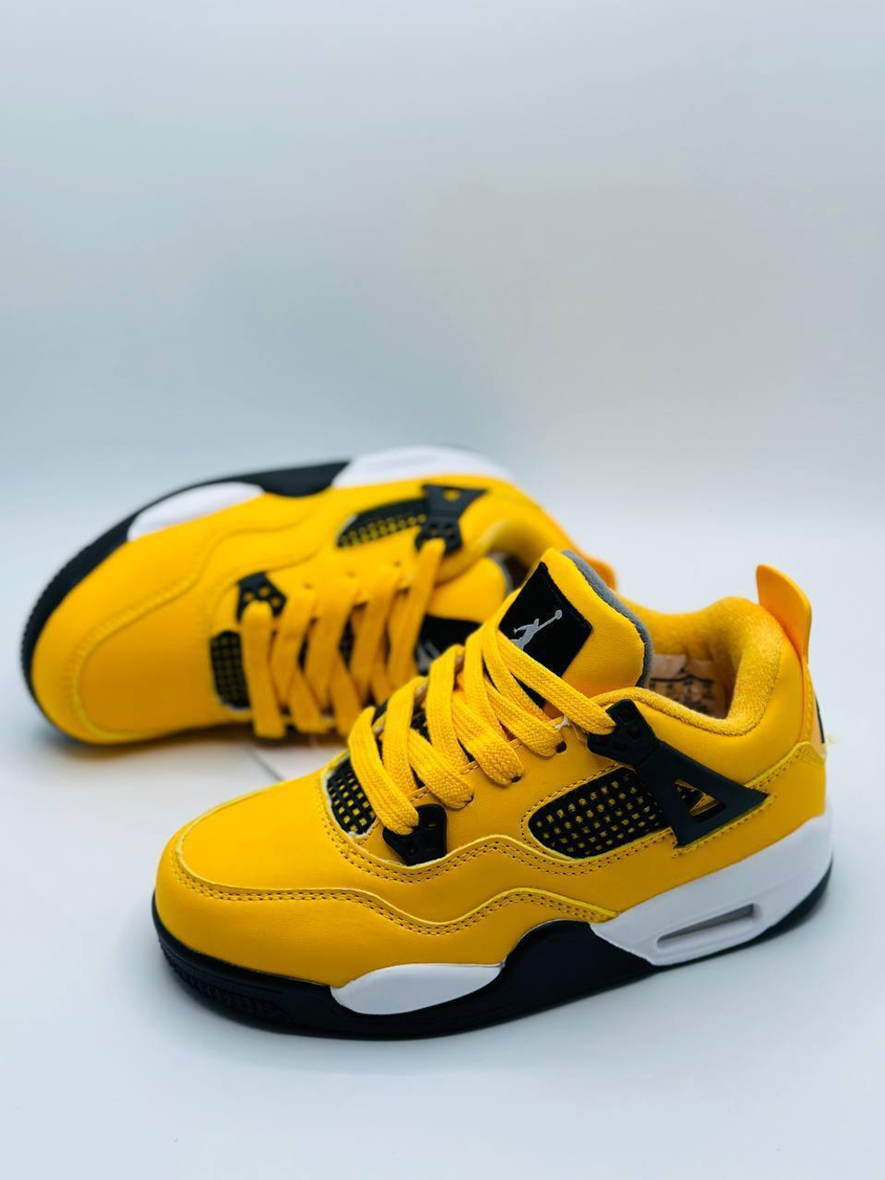 Детские кроссовки Nike Air Jordan 4