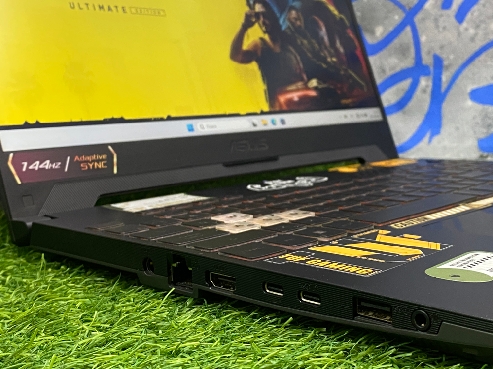 Asus Tuf i5-12500/ 3050/ 16/512