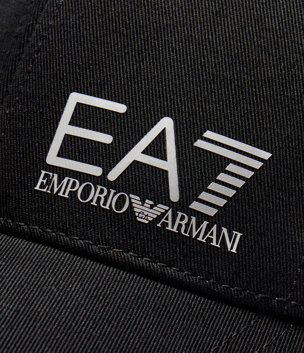 Кепка EA7 - черный(7X000005 AF11989)