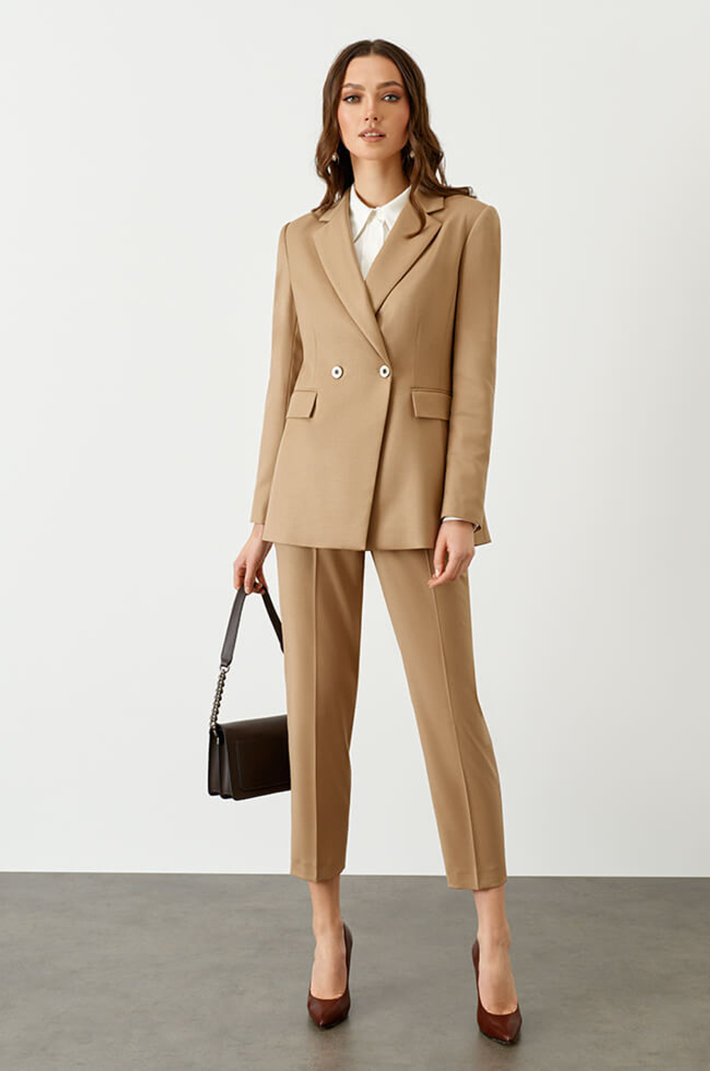 1807 Жакет женский (бежевый)