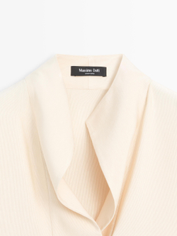 Massimo Dutti Блуза из струящейся ткани с деталью на груди, натуральный/кремовый