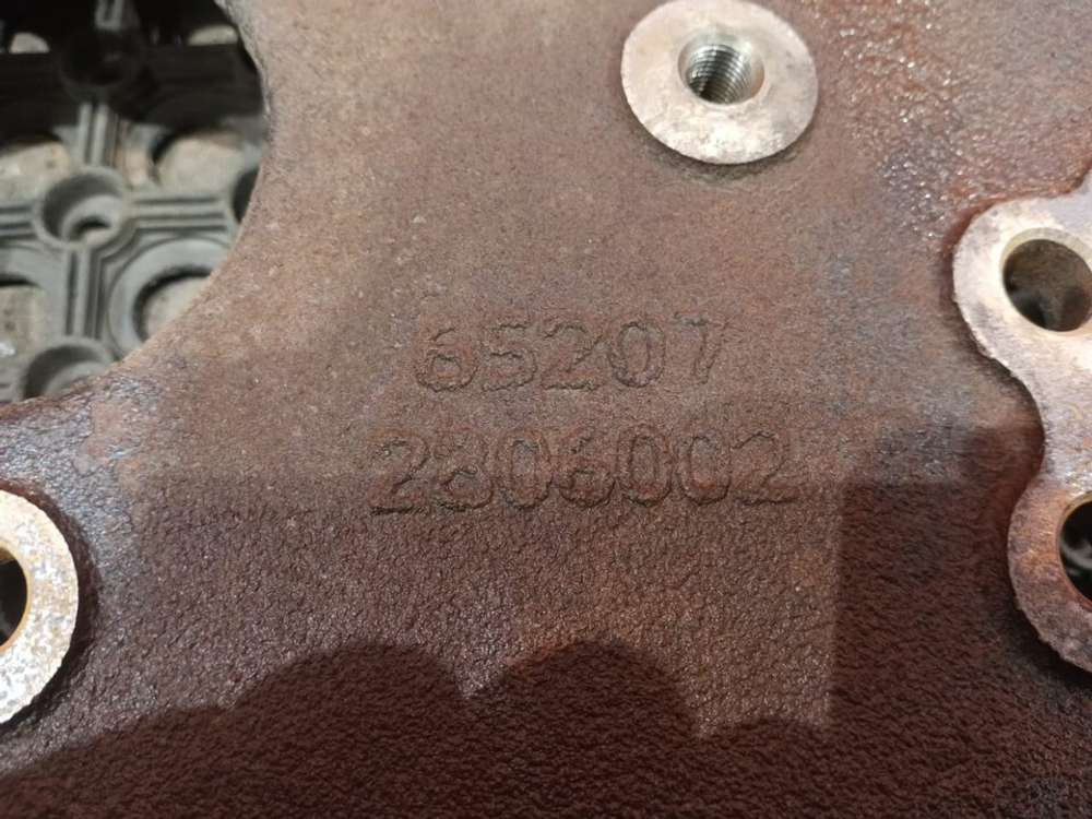 Кронштейн рессоры передней правый 2018г