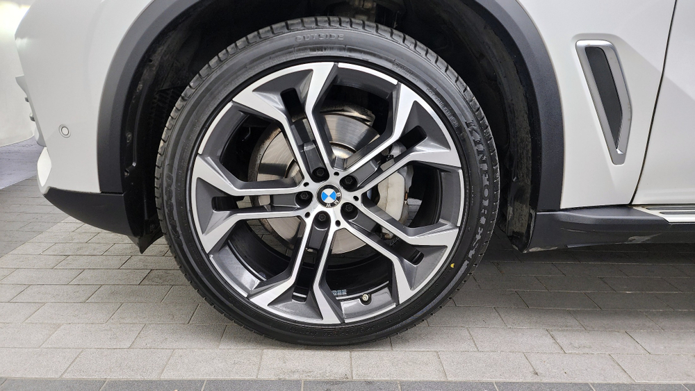 BMW X5 (G05) xDrive 40i xLine