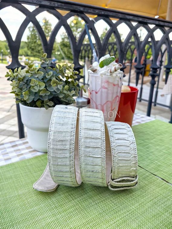 Белый ремень из кожи питона AC-123