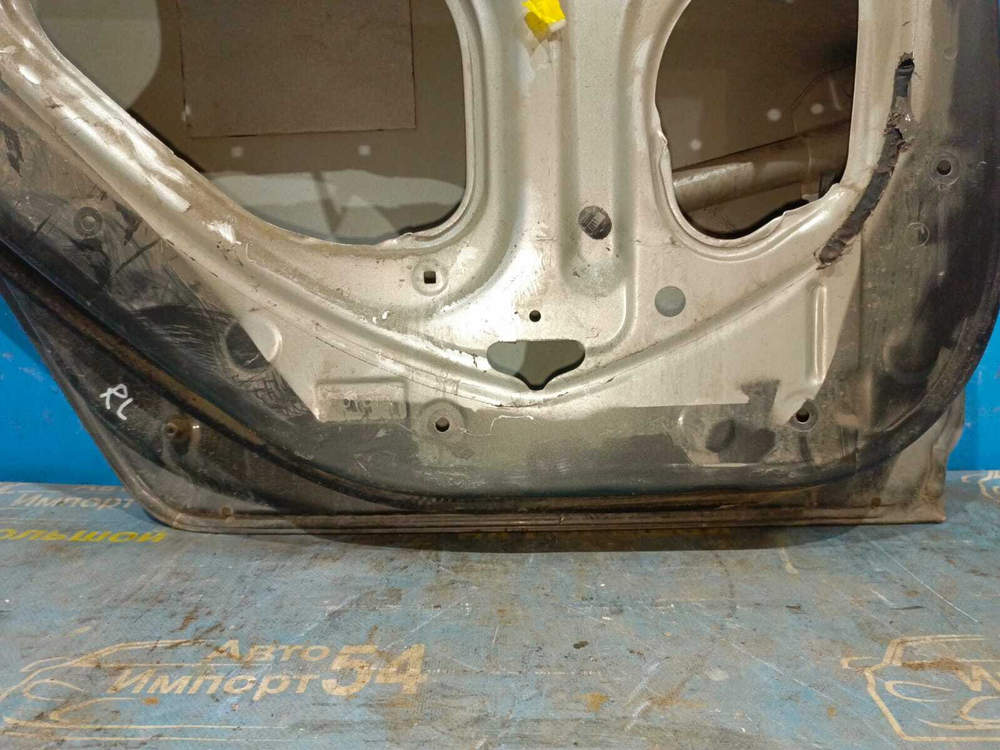 Дверь задняя левая TOYOTA PRIUS 1999