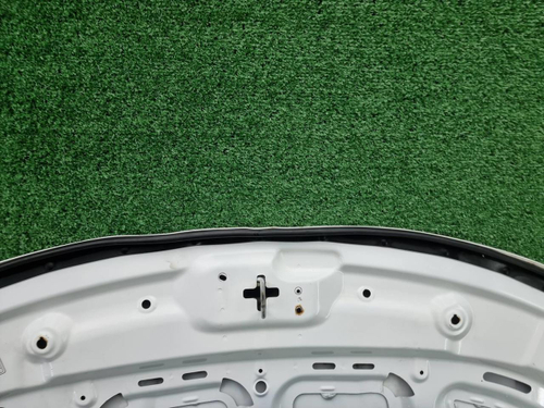 Капот Geely Coolray (2019-2024)