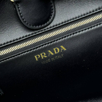 Сумка Prada