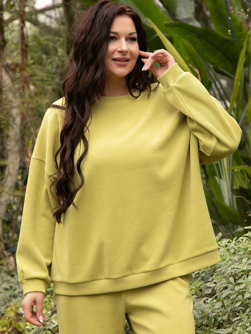 Костюм Августа ХИТ (зеленое яблоко) К15546-5М LT Collection