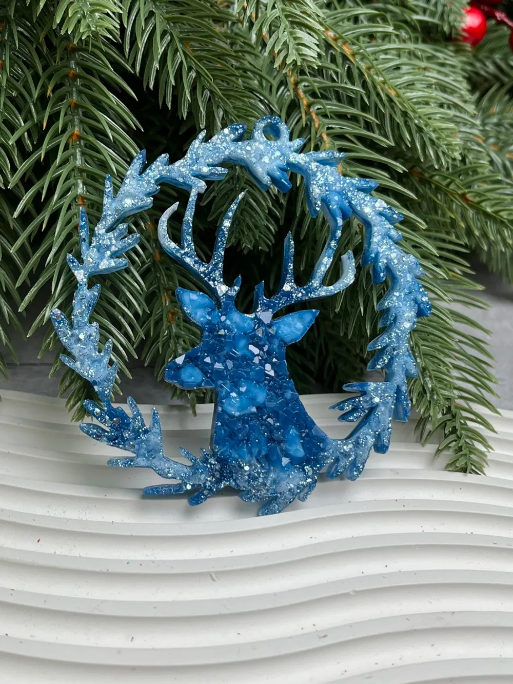 Новогодняя елочная игрушка Олень в круге