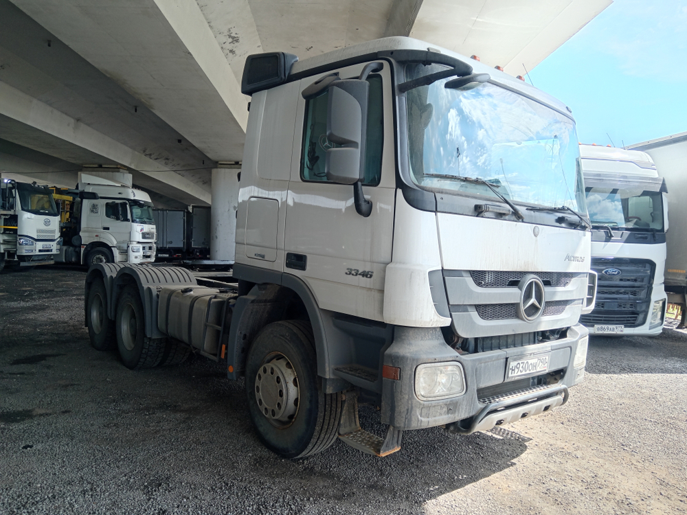 Mercedes-Benz Actros 6x4 Седельный тягач 3346 S (Дизельный, 11,9 л, 456 л.с., МТ)