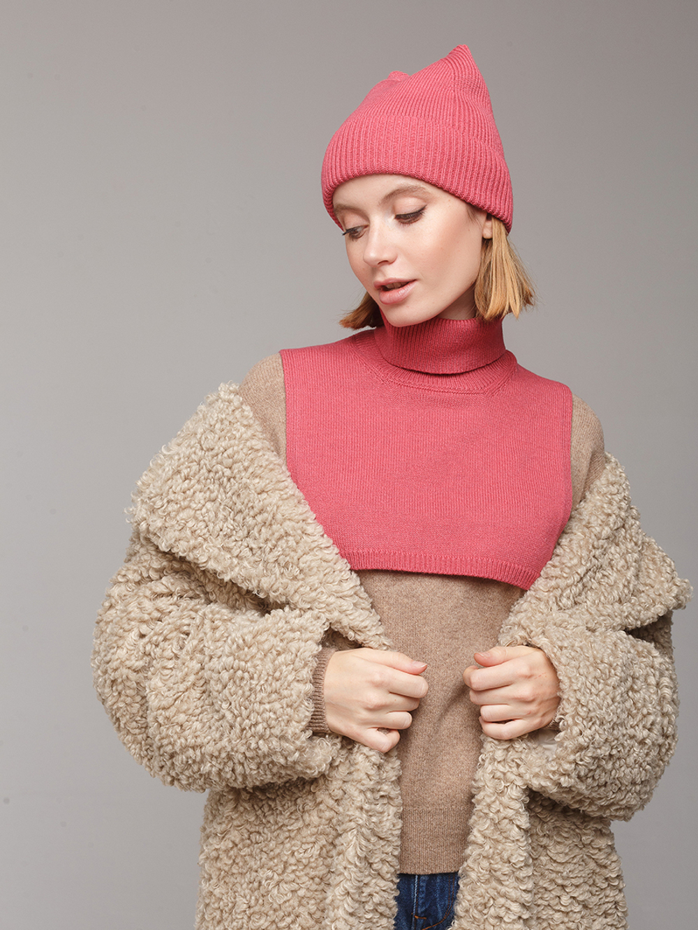 Манишка женская брусника