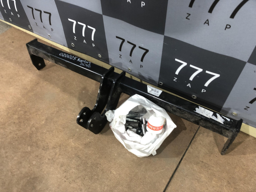 Фаркоп Renault Kaptur 16-21 Новый "Трейлер" 9061