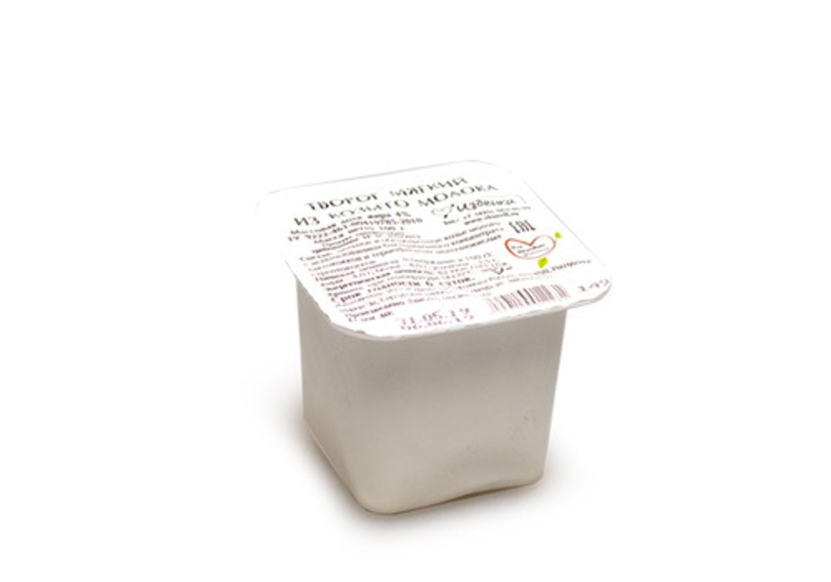 Творог мягкий из козьего молока Избенка, 100г