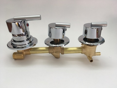 Смеситель для душевой кабины  крепление хомут, 4 режима DC 6305