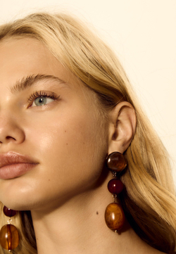 STRADIVARIUS Серьги-подвески из бисера, горчичный