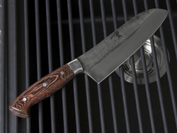 Кухонный нож "Сантоку" со следами ковки, сталь Х12МФ, рукоять венге