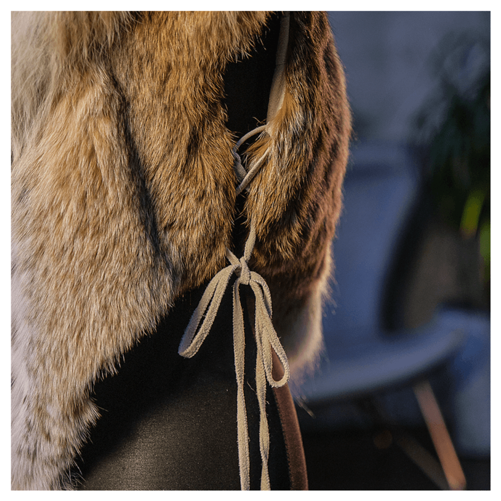 Жилет из меха рыси «Рысяйка косматая»